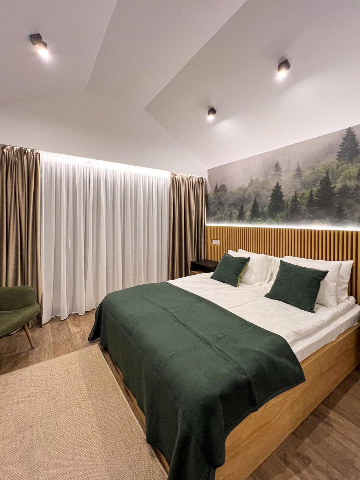 Moon Village Comarnic Sinaia Zewnętrze zdjęcie